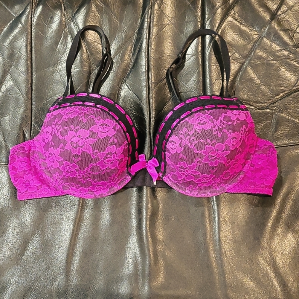 Pink lace pushup bra